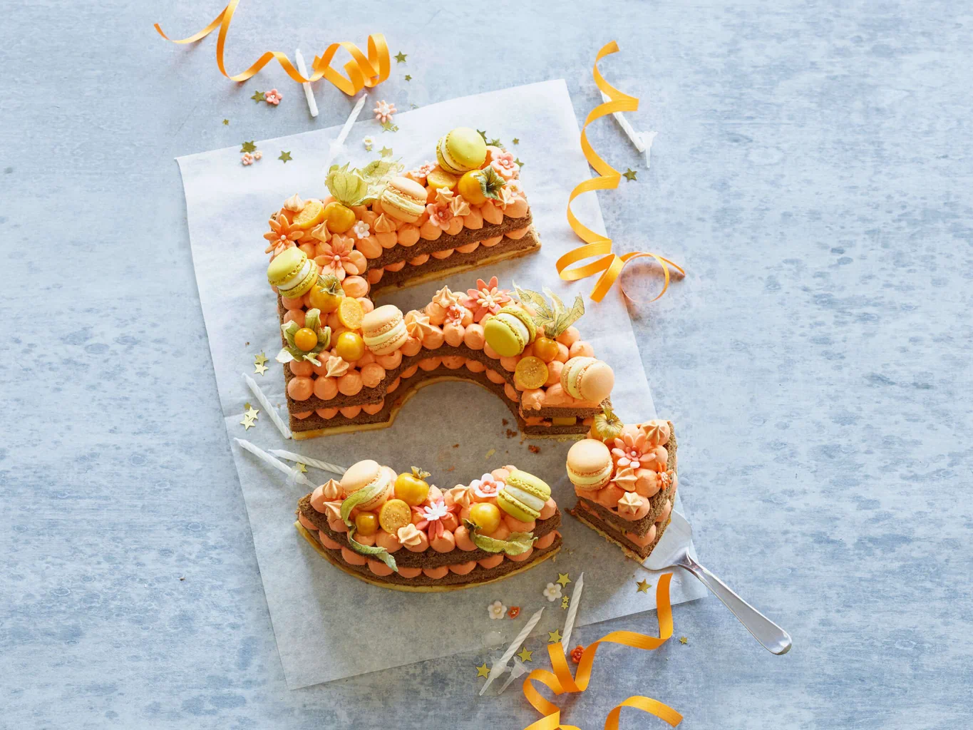 Gâteau chiffre à la crème de mangue