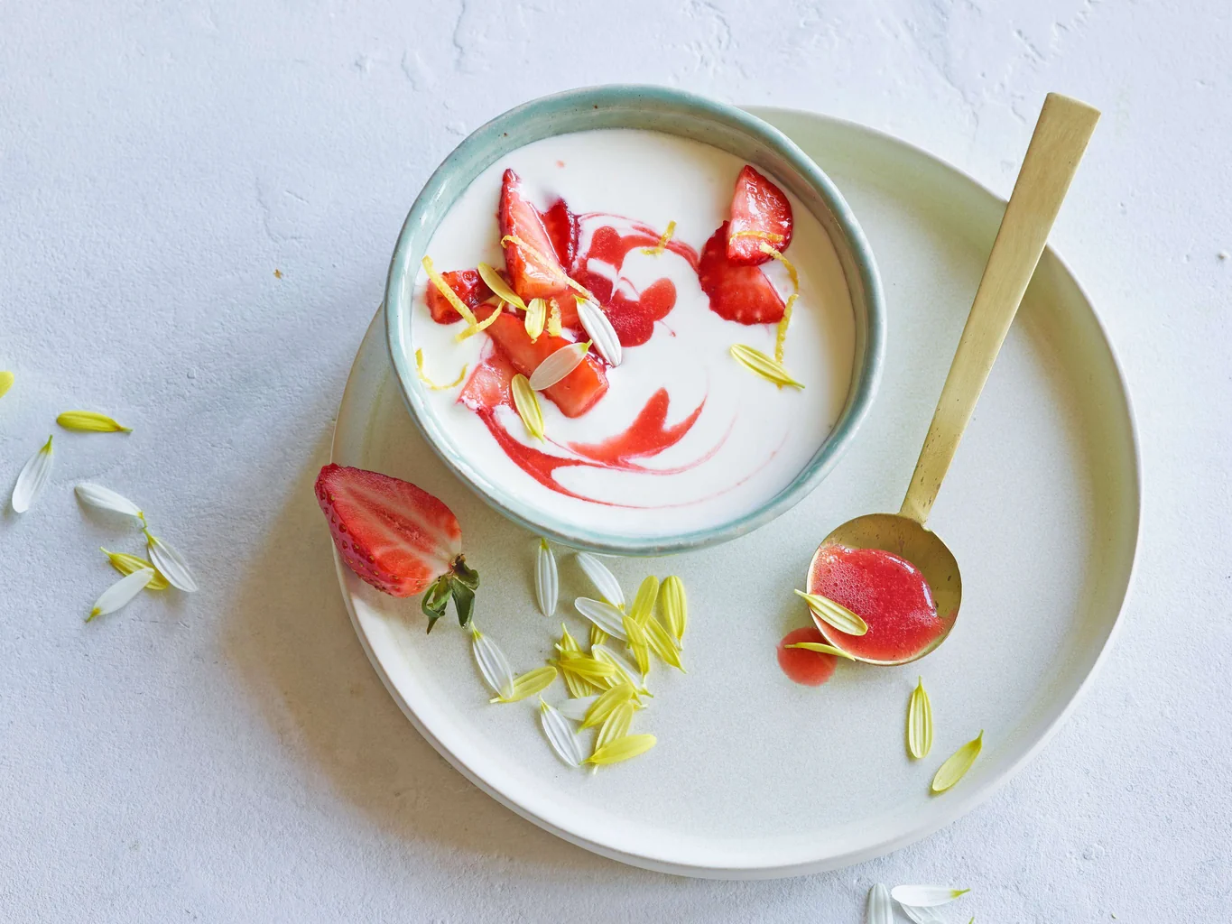 Bowl aux fraises avec skyr