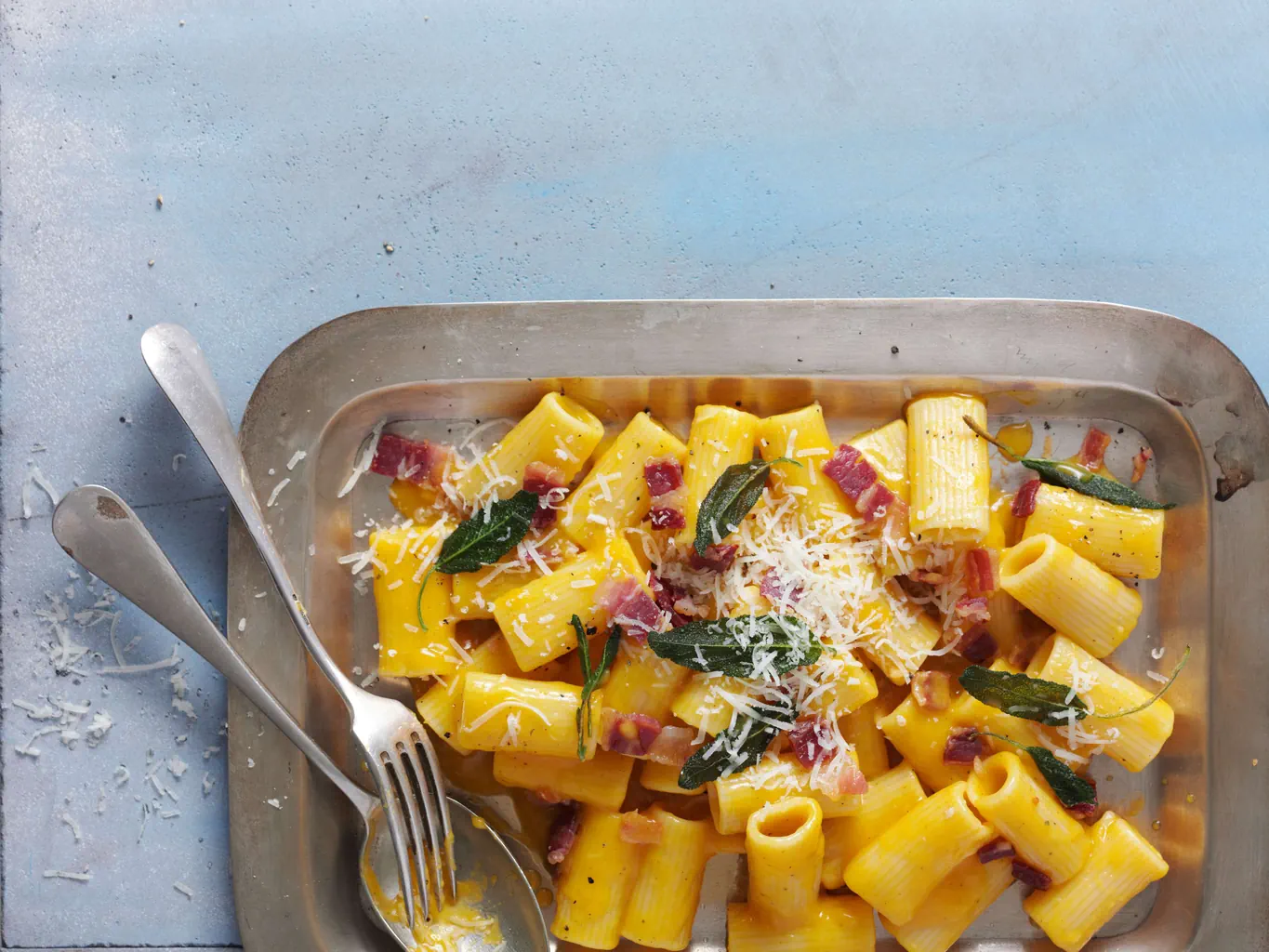 Rigatoni alla carbonara di zucca