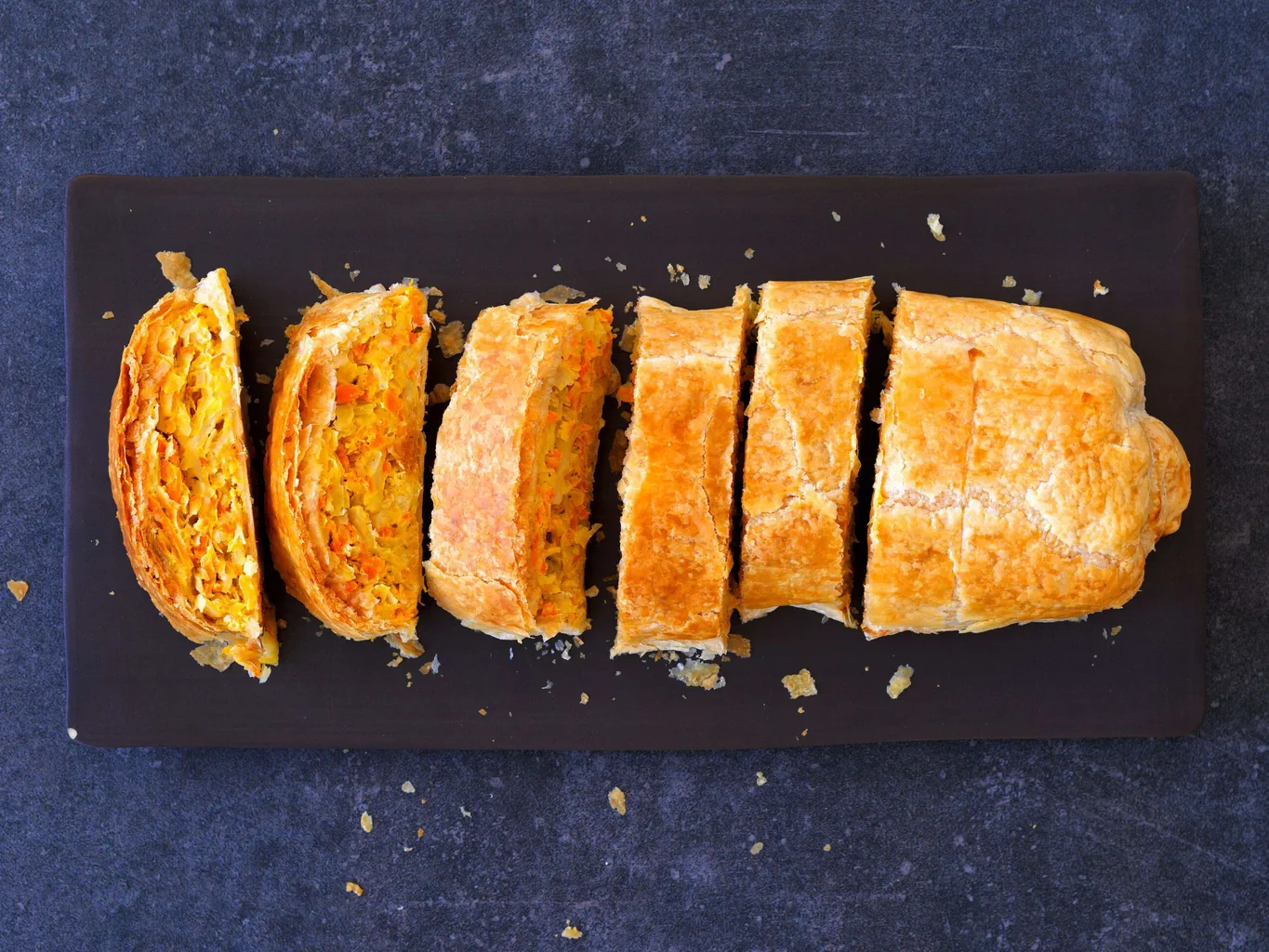 Gemüsestrudel mit Frischkäse