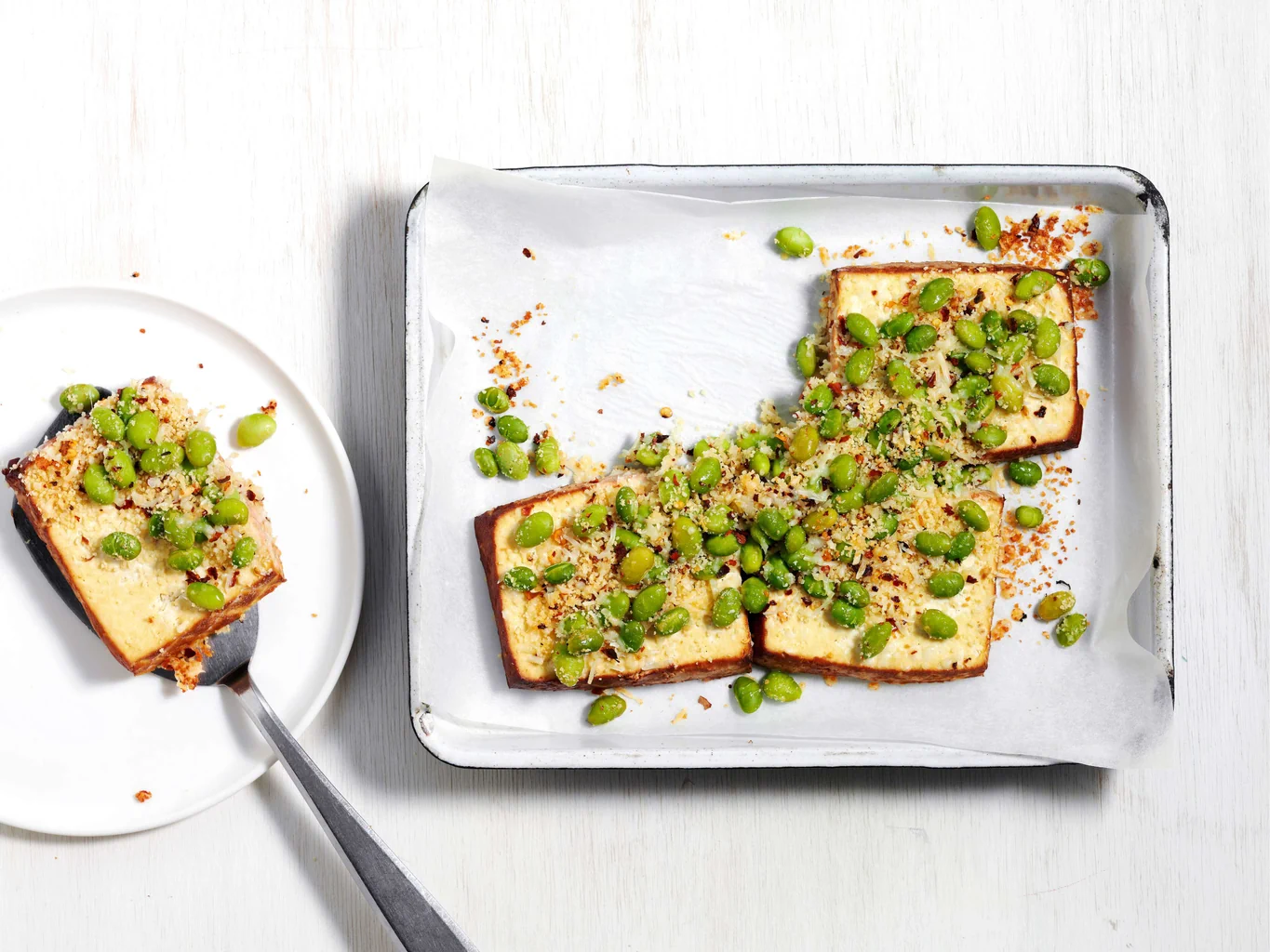 Tofu affumicato con edamame