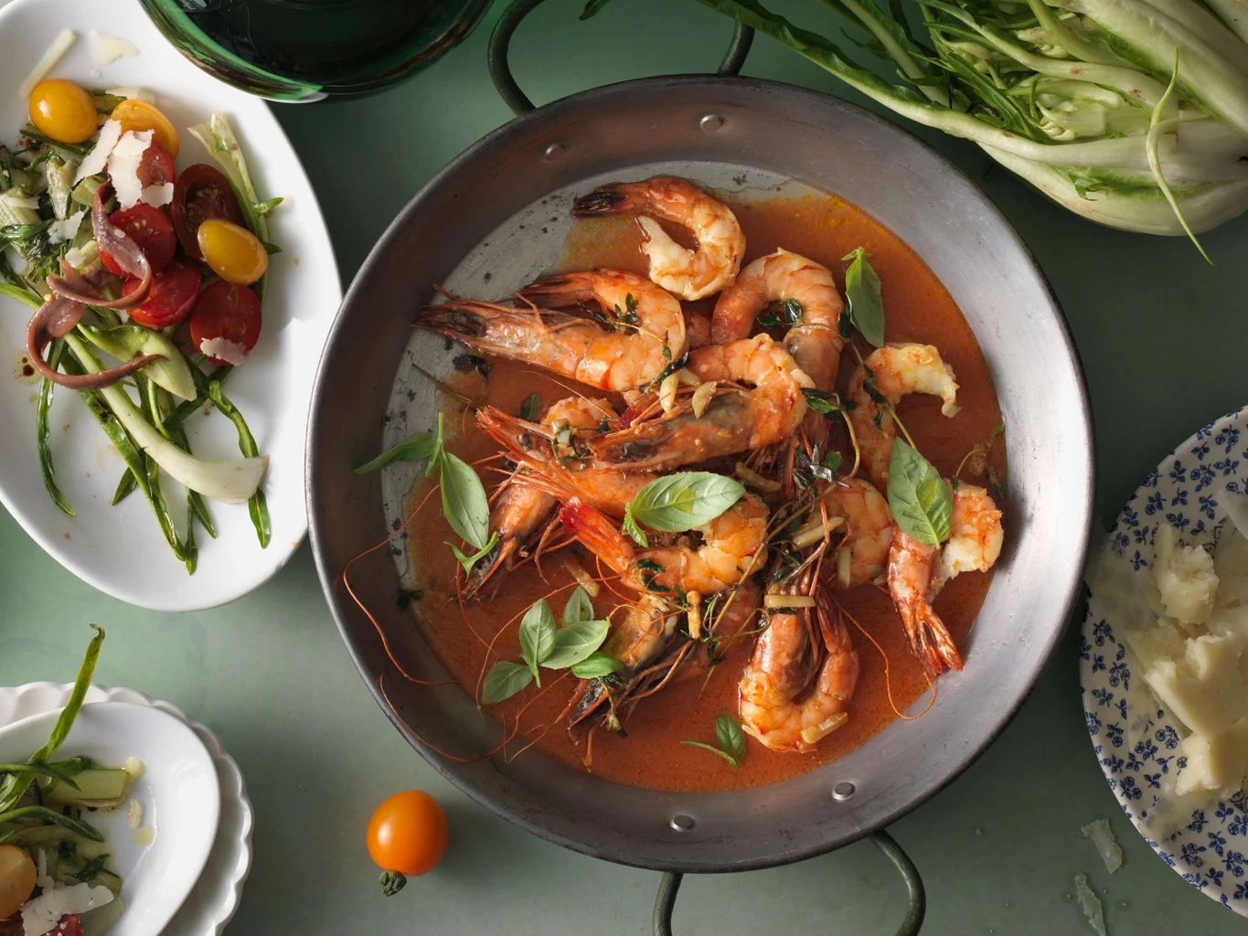 Crevettes géantes en jus d’olives et de tomates