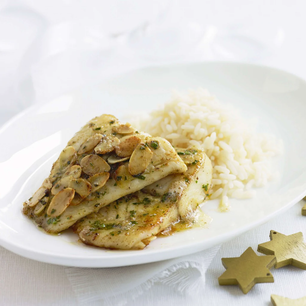 Filets de sandre avec moutarde et écailles d’amandes