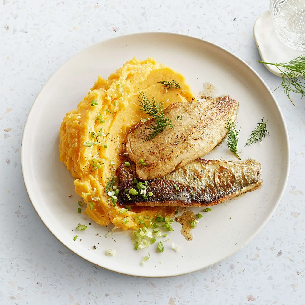 Filet de féra sur purée de carottes