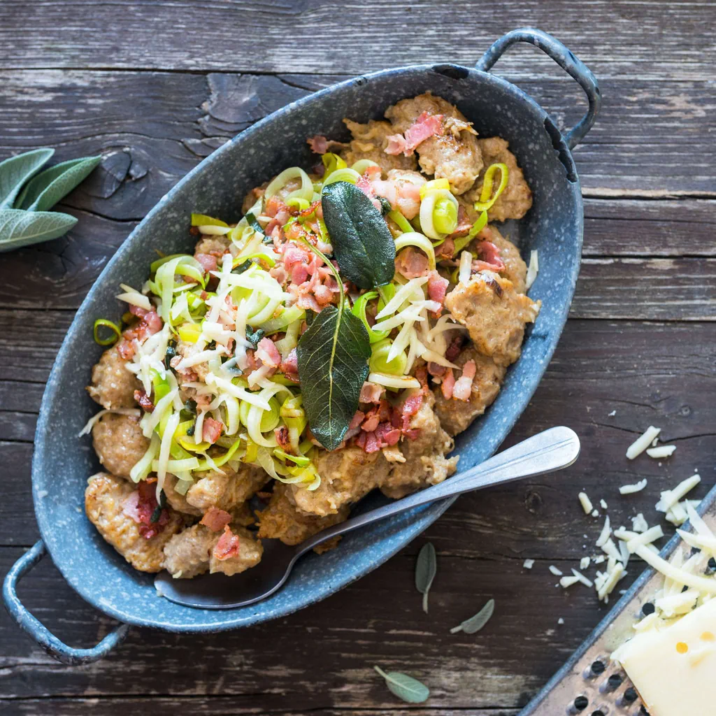 Pizzoccheri ai porcini e alle patate