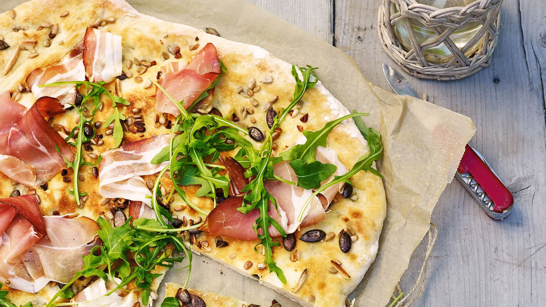 Focaccia à la viande fumée