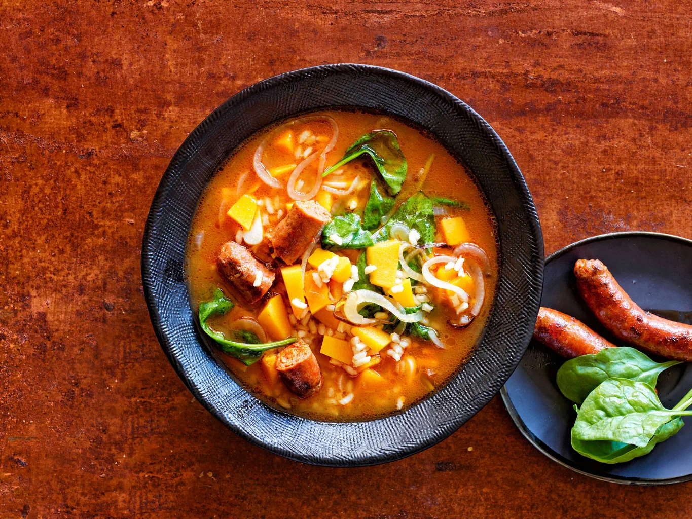 Minestrone di zucca con salsicce