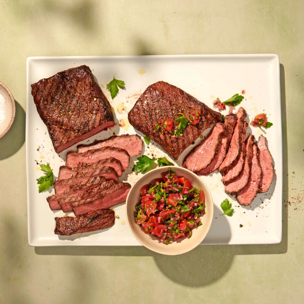 Flat-Iron-Steak mit Tomaten-Salsa