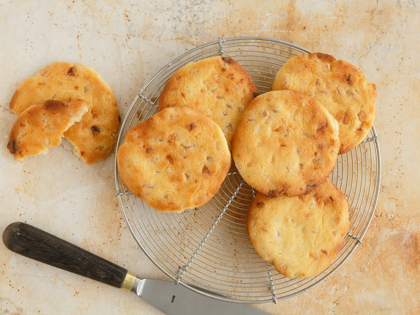 Ingwercookies mit weisser Schokolade