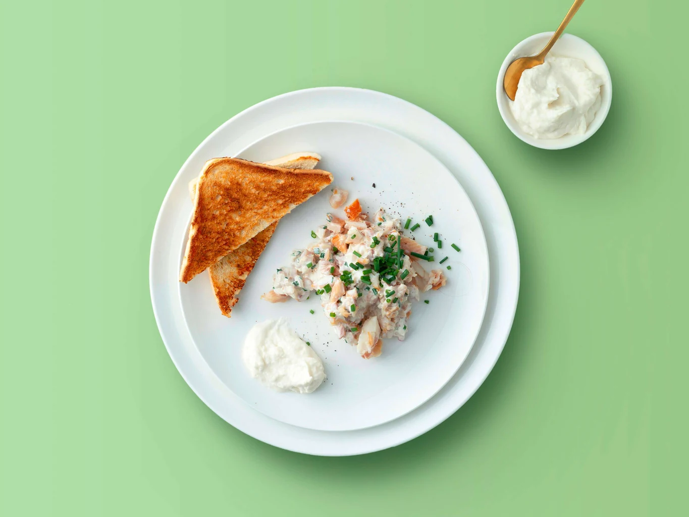 Tartare di trota all’erba cipollina