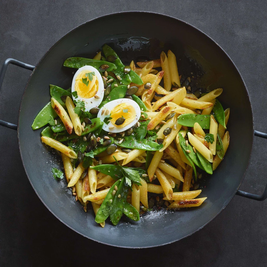Penne aux pois mange-tout et aux graines