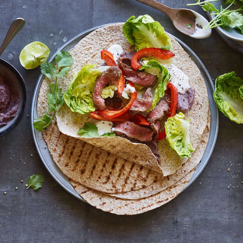 Fajita mit Steak und Bohnen