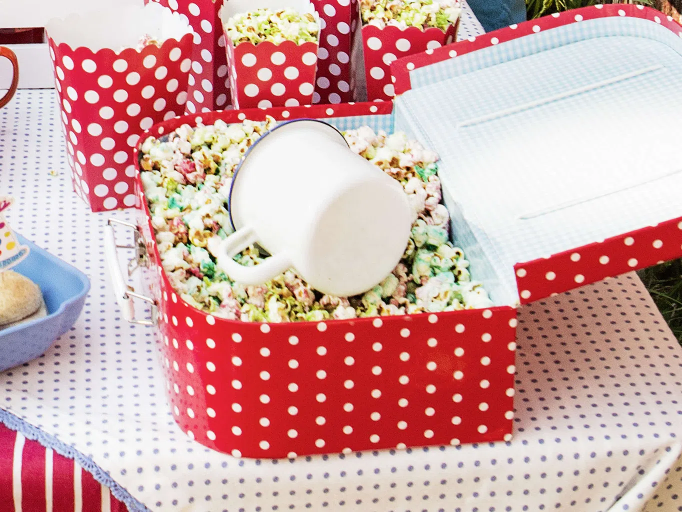 Regenbogen-Popcorn