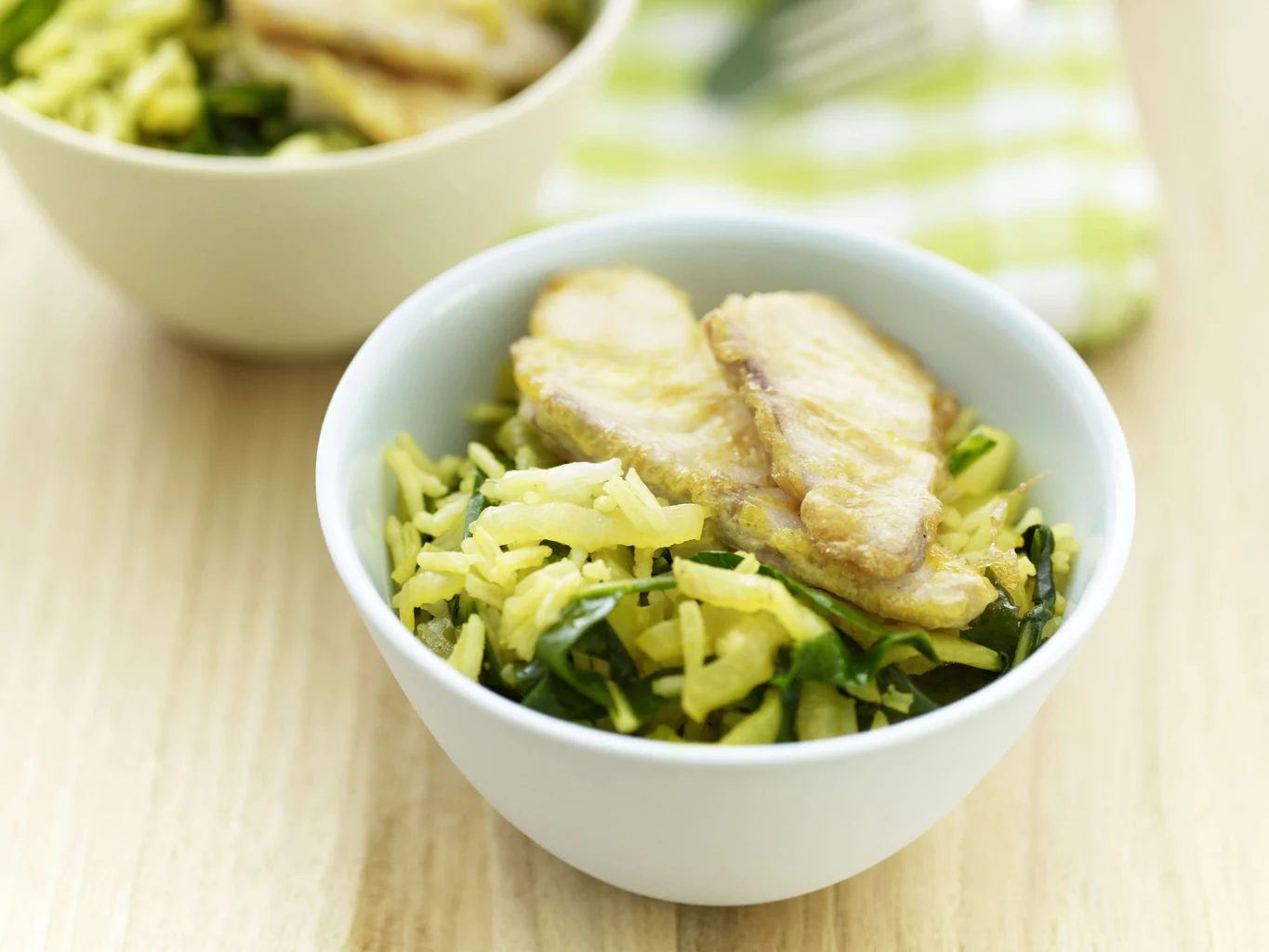 Poêlée de riz aux côtes de bette et au poisson