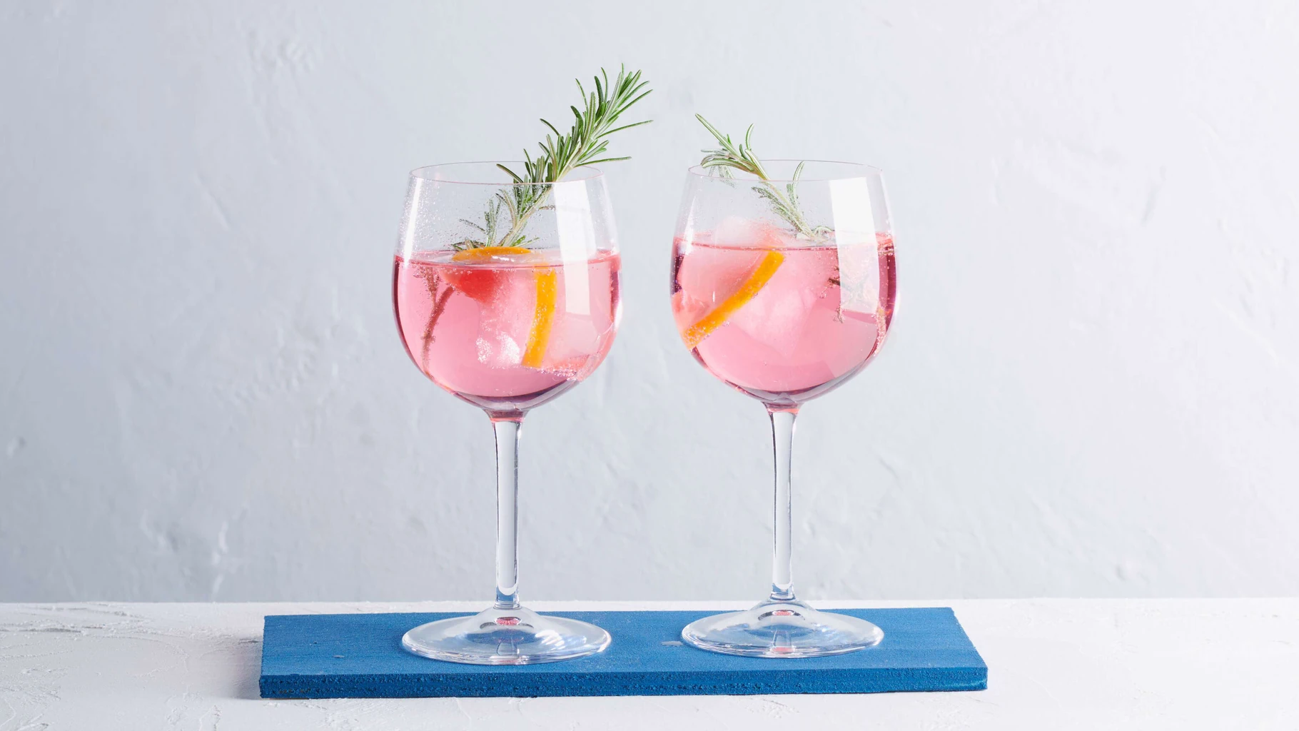 Virgin Pink Gin Tonic 