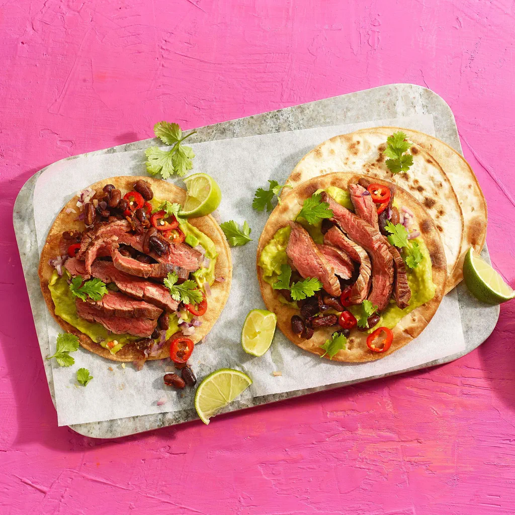 Tostadas con manzo