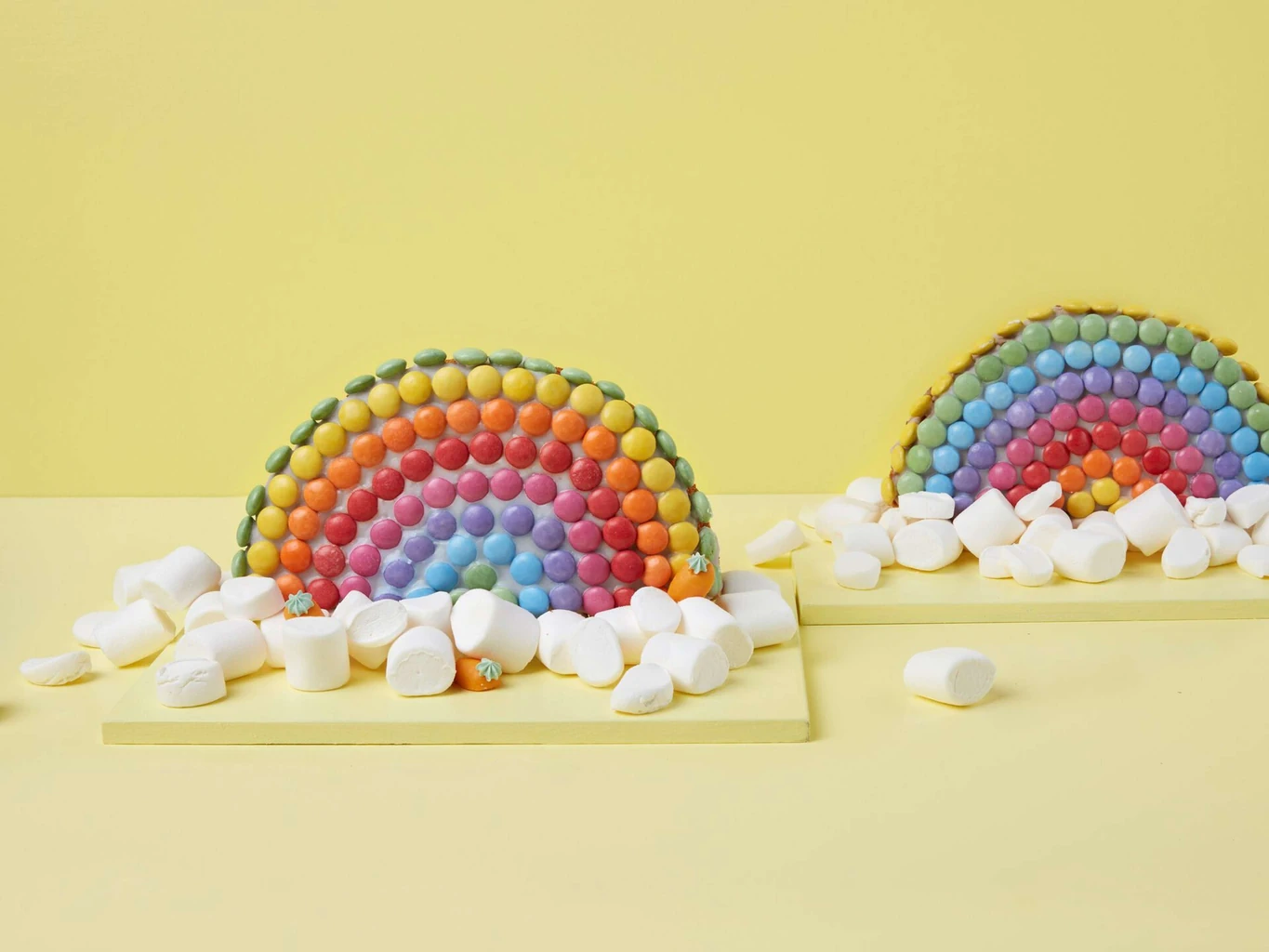 Smarties-Regenbogen-Torte