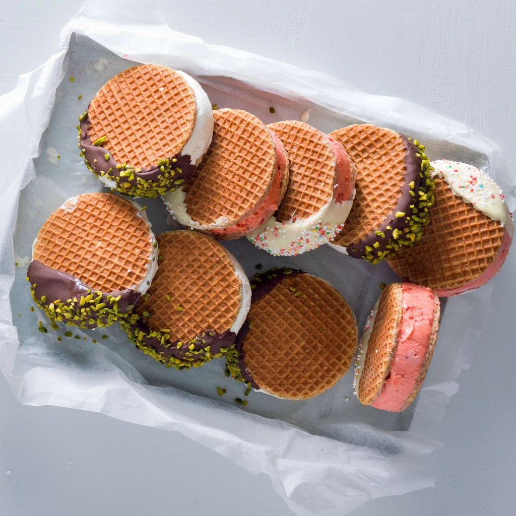 Gelato sandwich