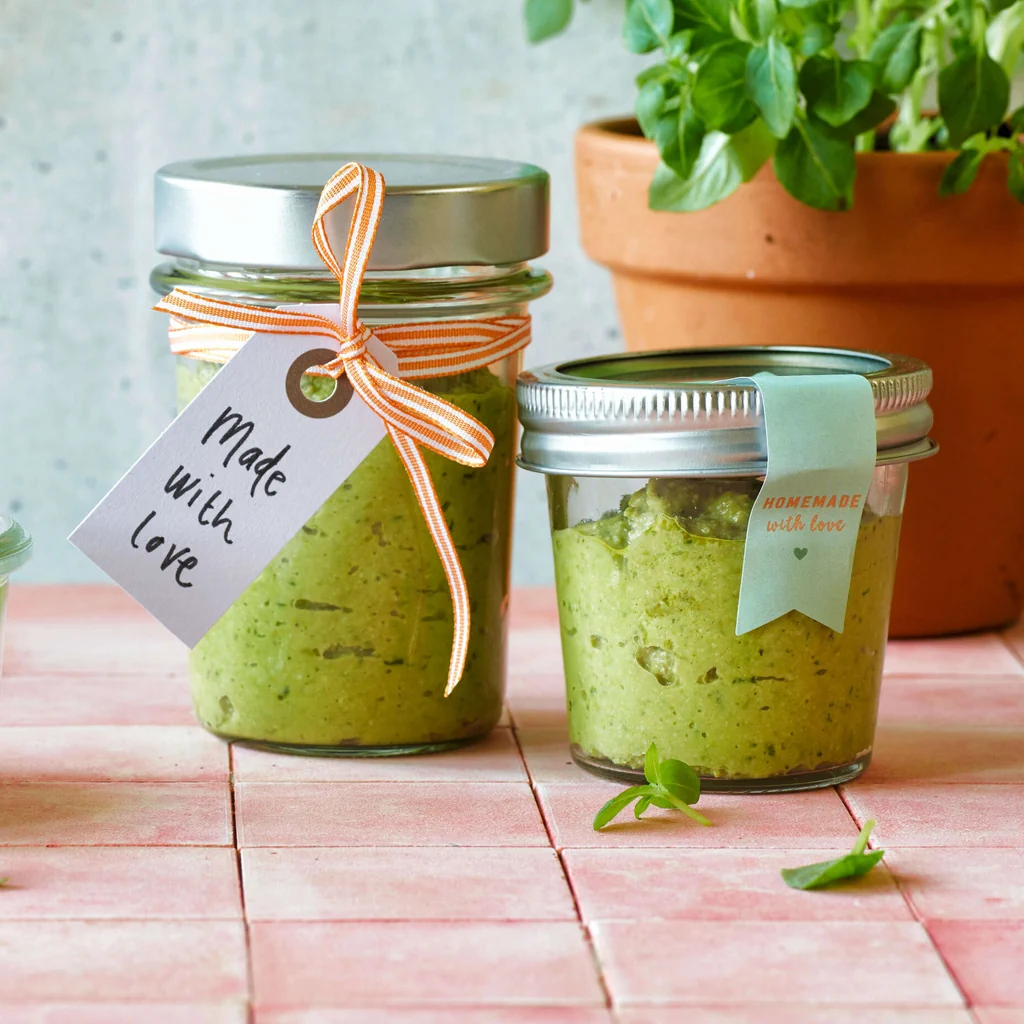 Pâte à tartiner au basilic et aux petits pois