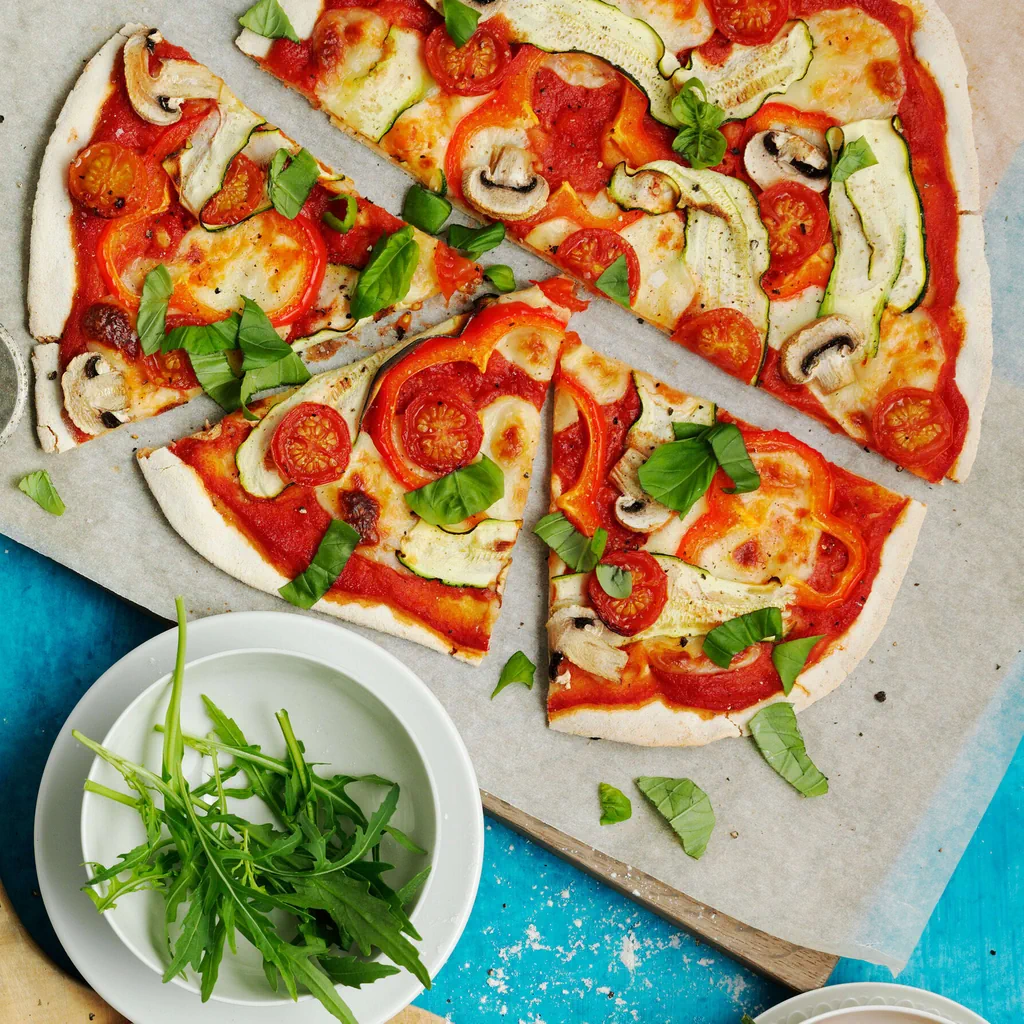Pizza senza glutine alle verdure con champignon
