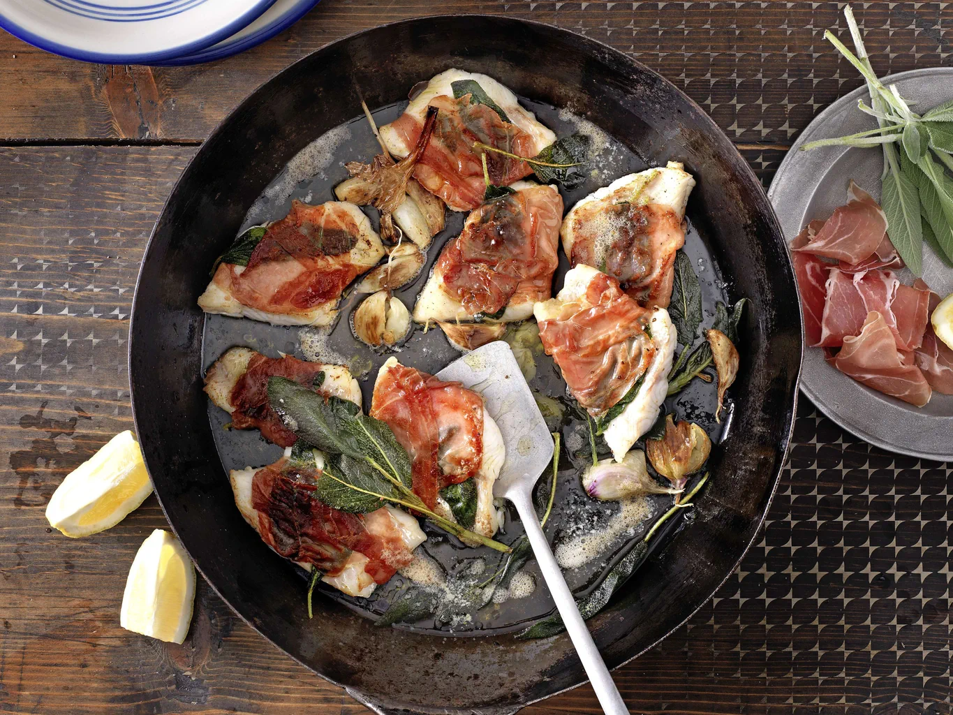 Saltimbocca di lucioperca con prosciutto crudo San Pietro