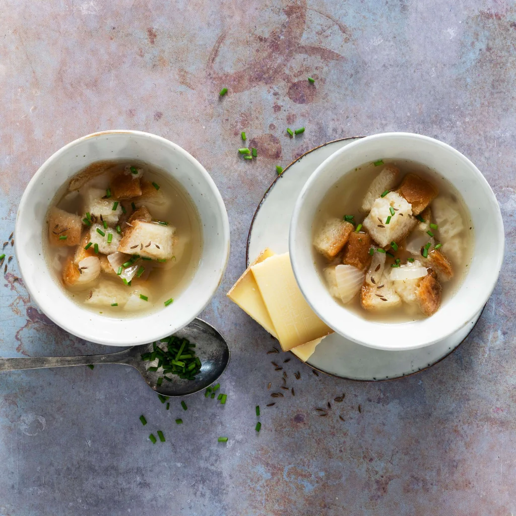Zuppa di pane al carvi