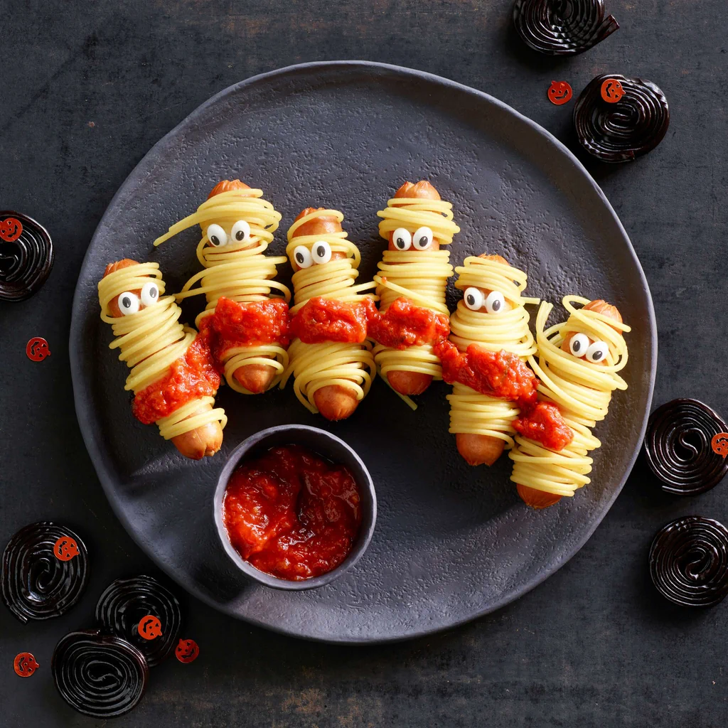 Salsicce mummia agli spaghetti