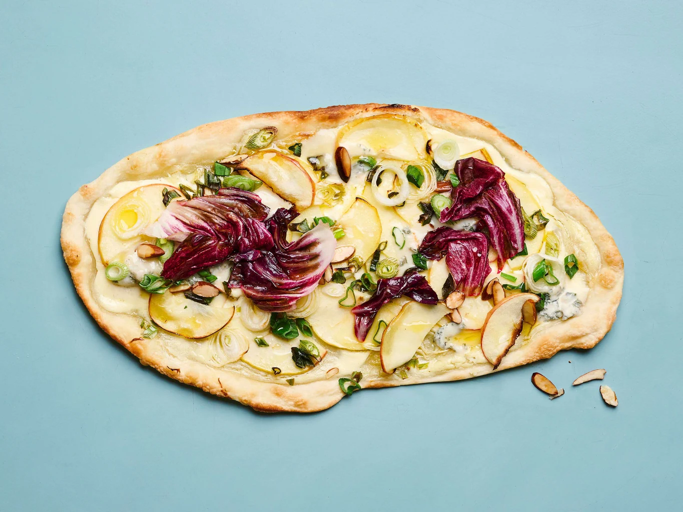 Focaccia alsaziana con mele e gorgonzola