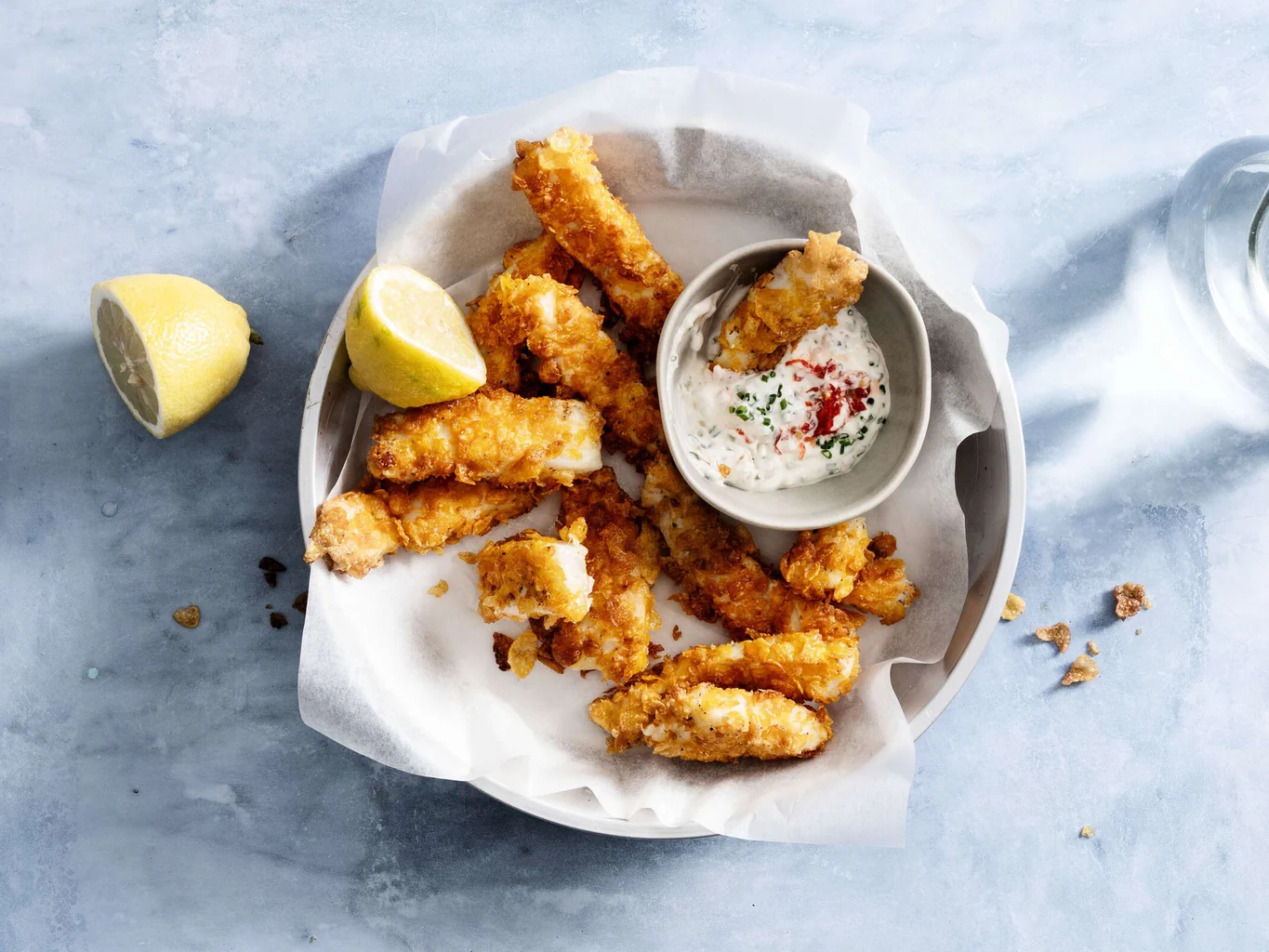 Fischnuggets in Cornflakes-Panade