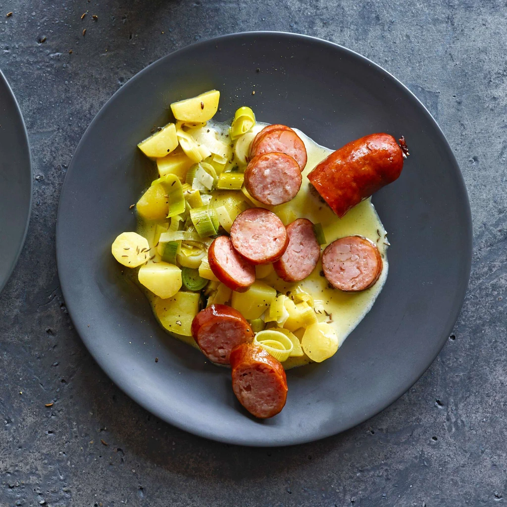 Saucisson mit Kartoffel-Lauch-Gemüse
