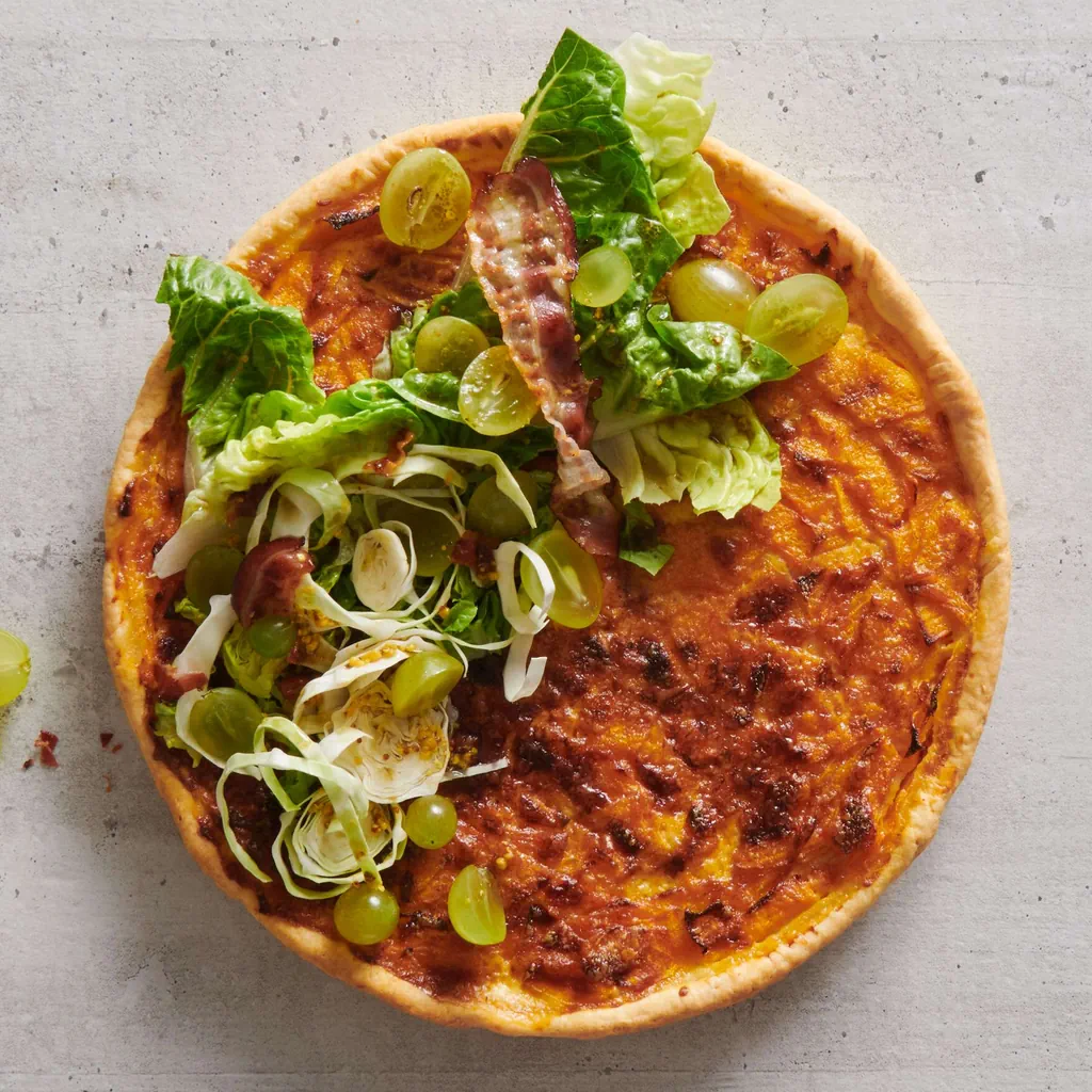 Kürbisquiche mit Topping