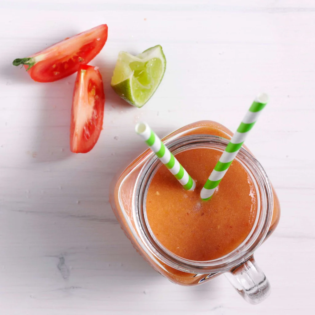Smoothie all'albicocca e al pomodoro