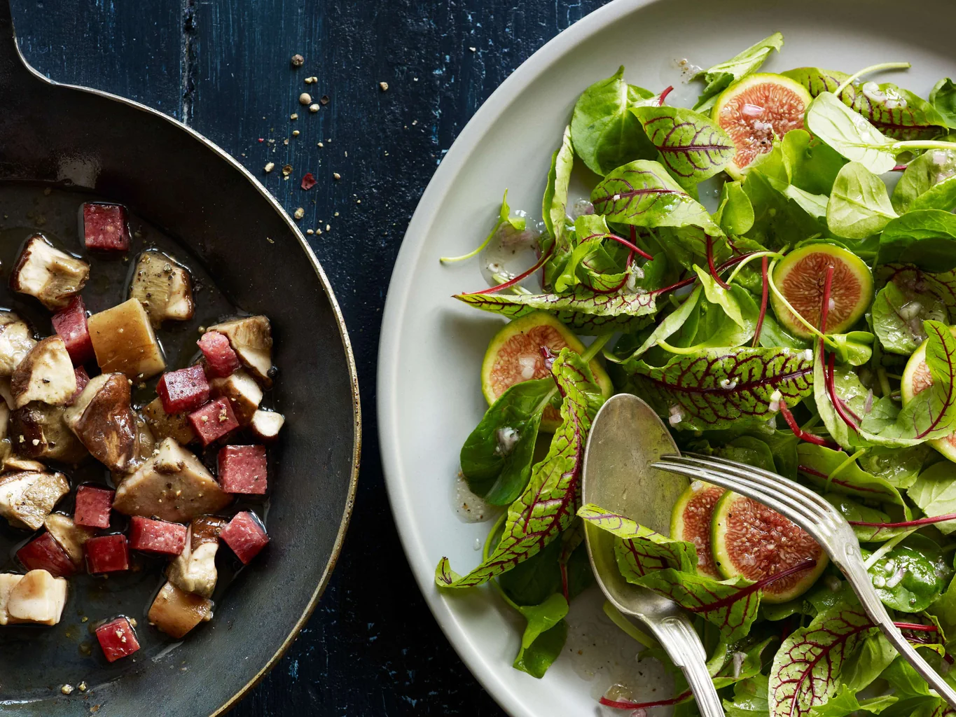 Salat mit Steinpilzen und Hirschsalsiz an Feigendressing