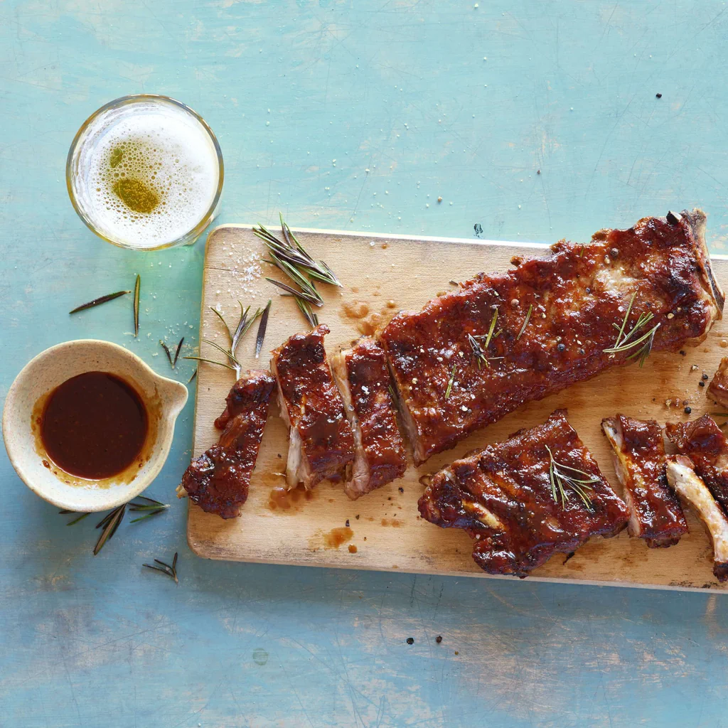 Spareribs mit Bier-Senf-Marinade