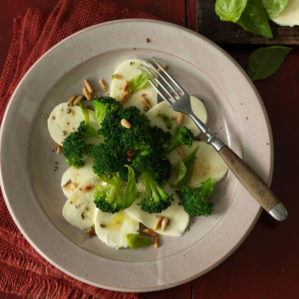 Carpaccio de mozzarella et brocolis