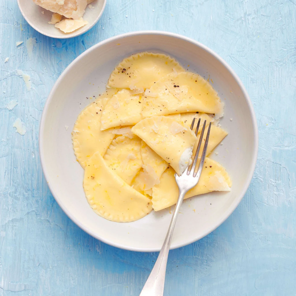 Zitronen-Ricotta-Mezzelune