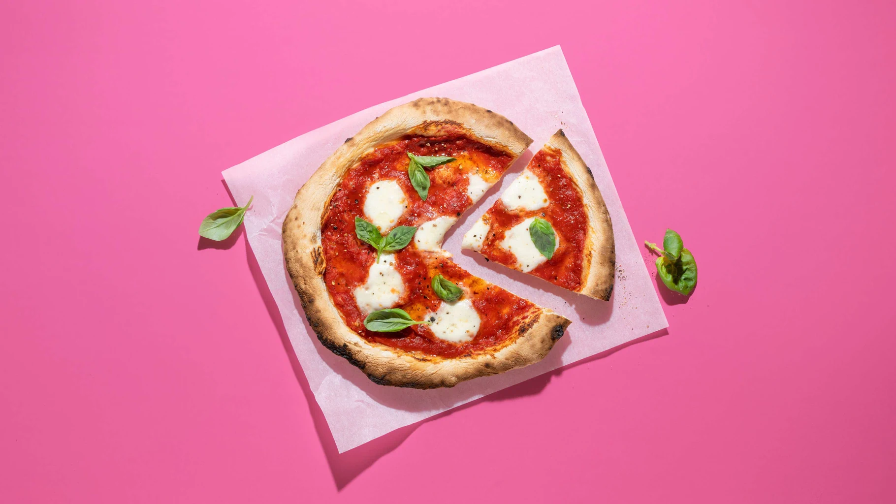 Pizza Margherita à la napolitaine