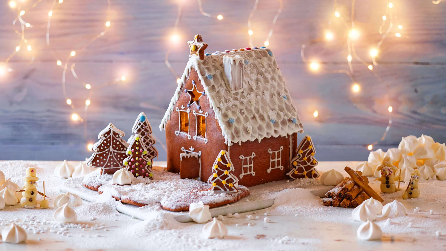 3. Bei dir fühl ich mich zuhause: Lebkuchenhaus