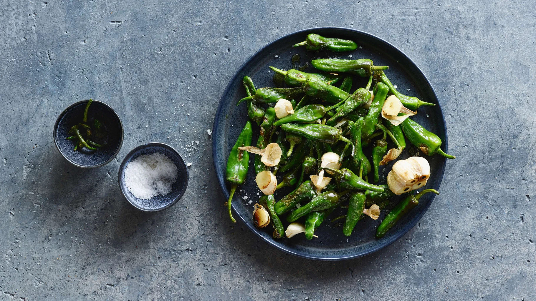Pimientos de Padrón sautés
