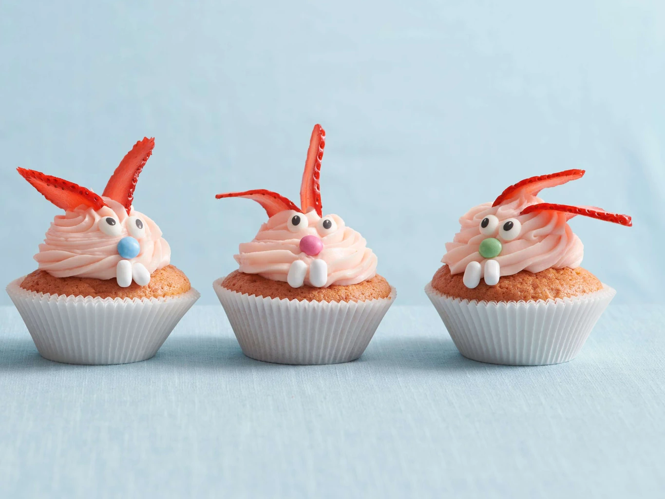 Cupcake coniglietti alle fragole