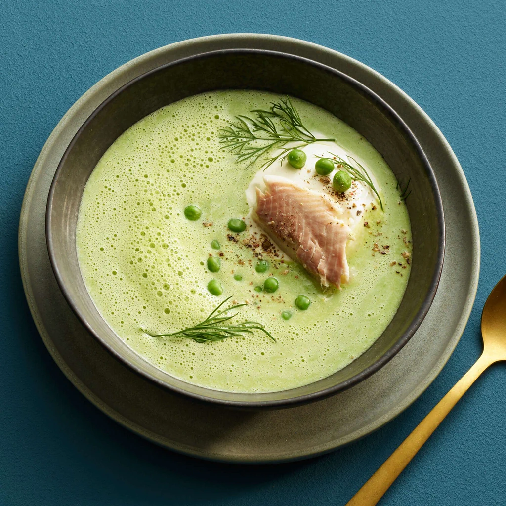 Velouté de petits pois à la truite
