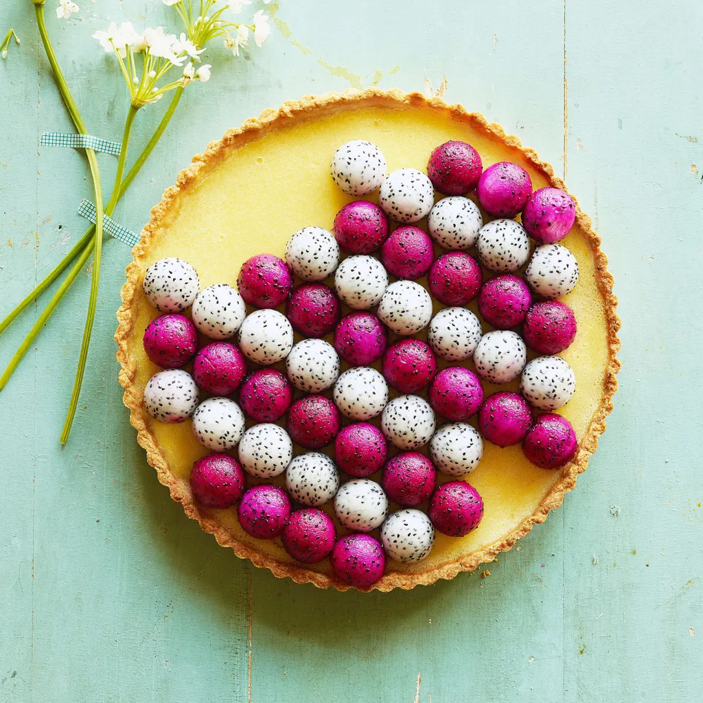 Zitronentarte mit Pitahaya