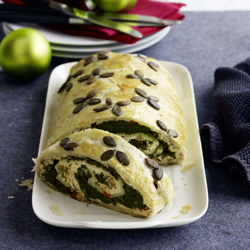 Spinatstrudel mit Nüssen