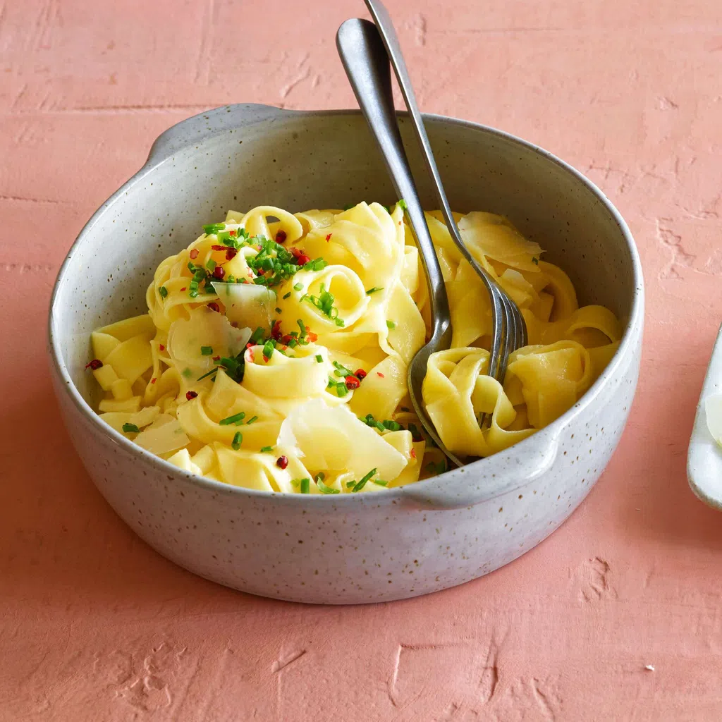 Fettuccine Alfredo