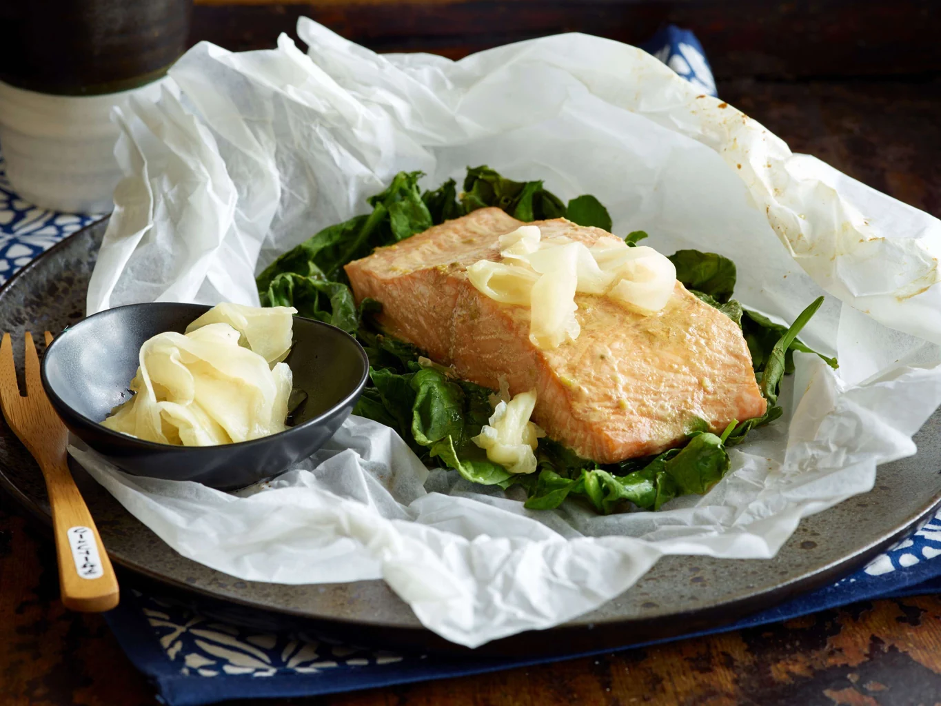 Salmone al cartoccio in salsa teriyaki e wasabi