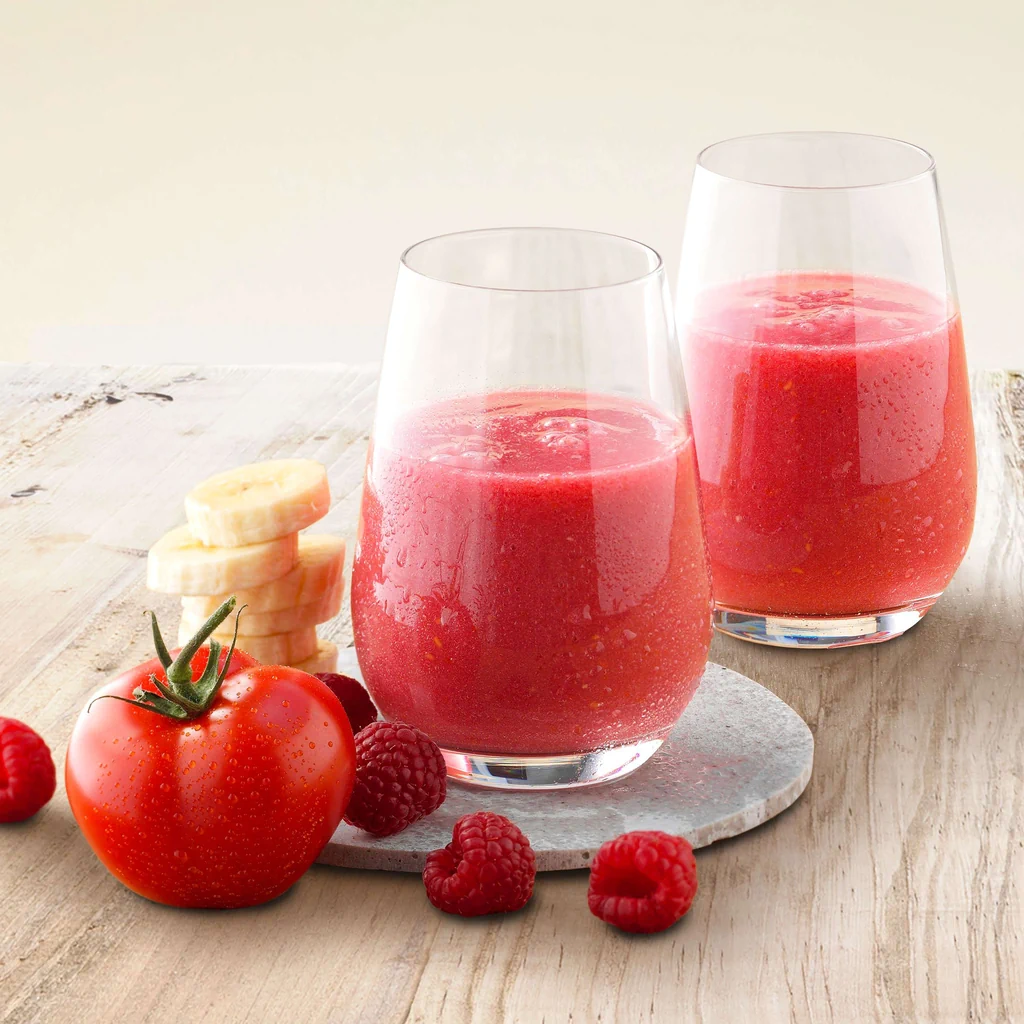 Himbeer-Smoothie mit Tomaten