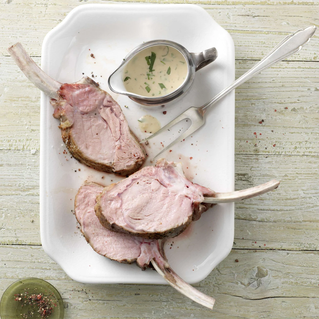 Kalbsrack mit Estragonsauce