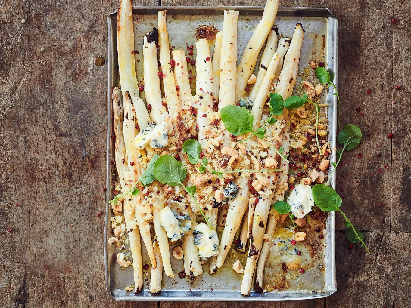 Scorzonera al forno con formaggio erborinato