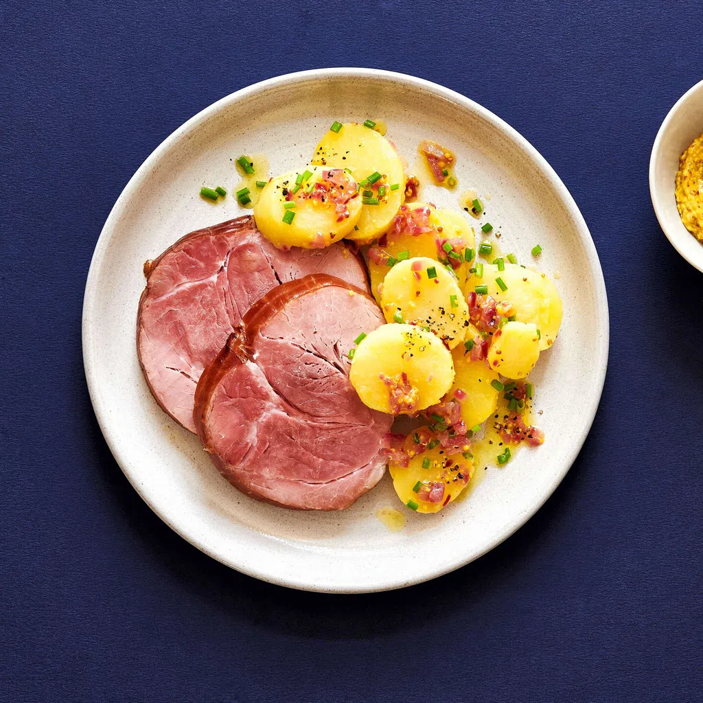 Schinkli mit Kartoffelsalat