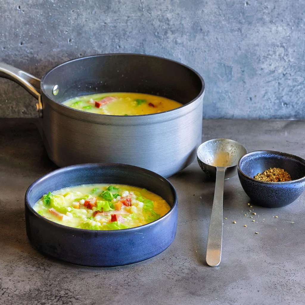 Weisswein Gerstensuppe